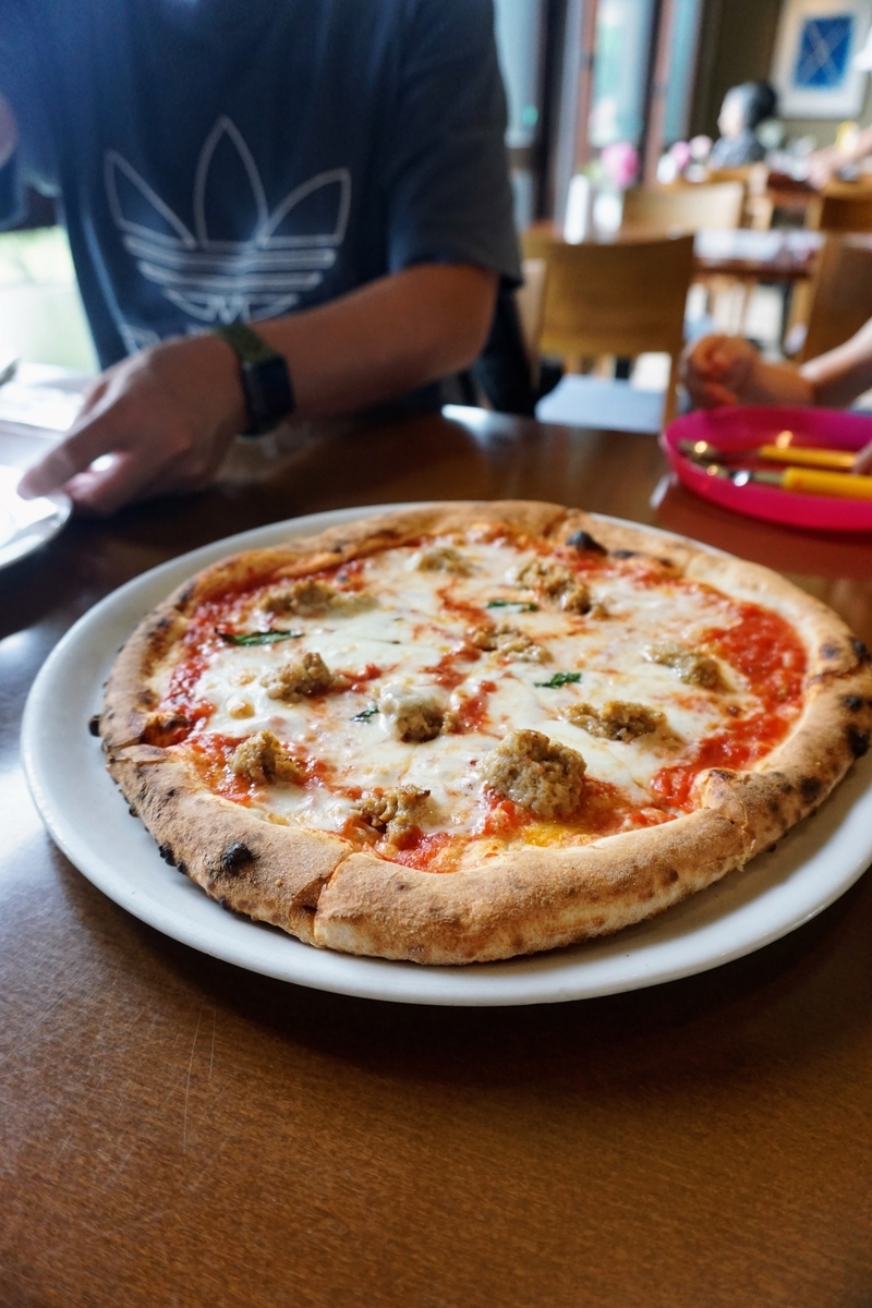 アルテジオダイニングで食べたピザ。