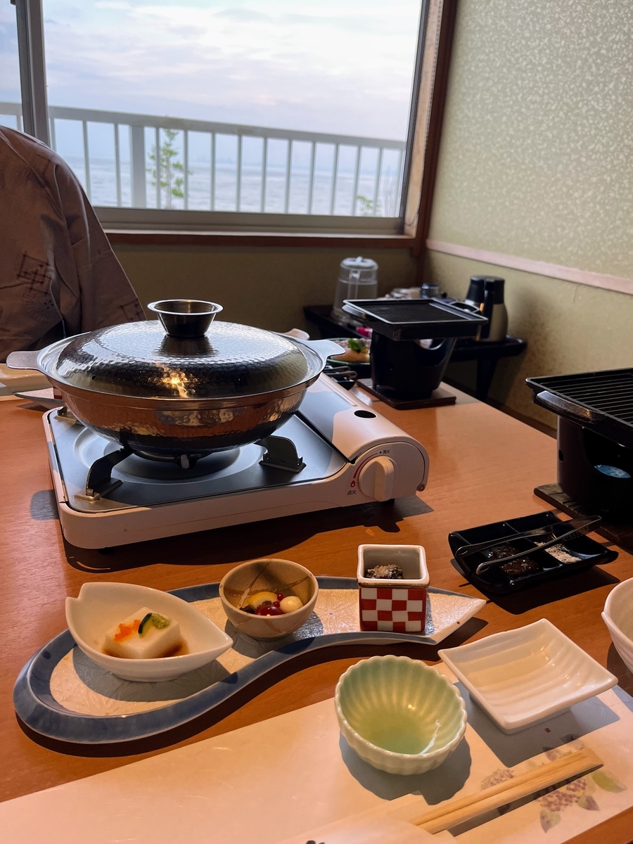 清海荘の夕ご飯。