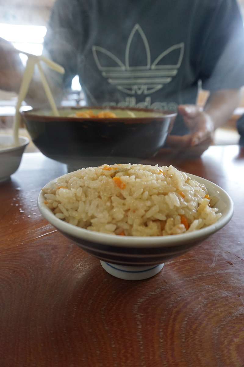 牧のうどんのかしわ飯