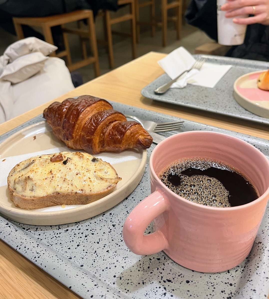 最近行った天神のTruffle BAKERY天神地下店