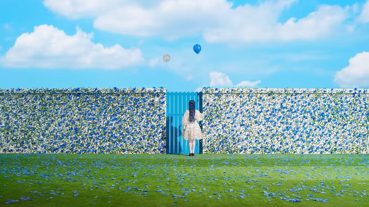 バラの花でメッセージのやり取りを表現したiu アイユー Bluemingのmv ストーリー考察 Mv感想 ラテのk Pop日記