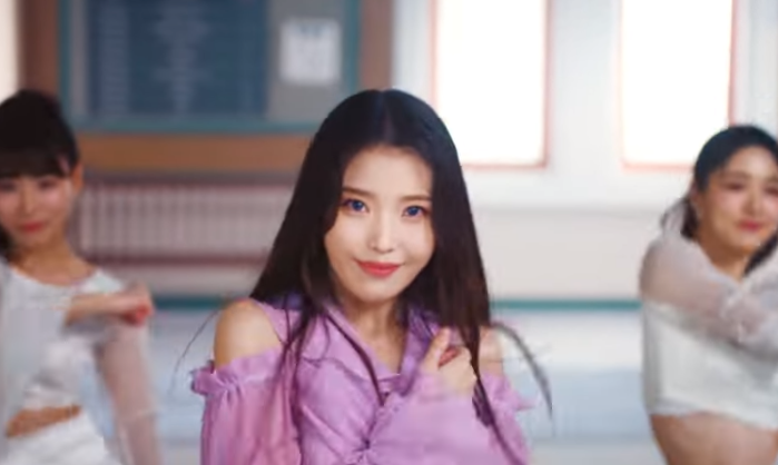 爽やかな別れの歌 Iu Lilac のmv考察 感想 ラテのk Pop日記 爽やかな別れの歌 Iu Lilac のmv考察 感想 ラテのk Pop日記