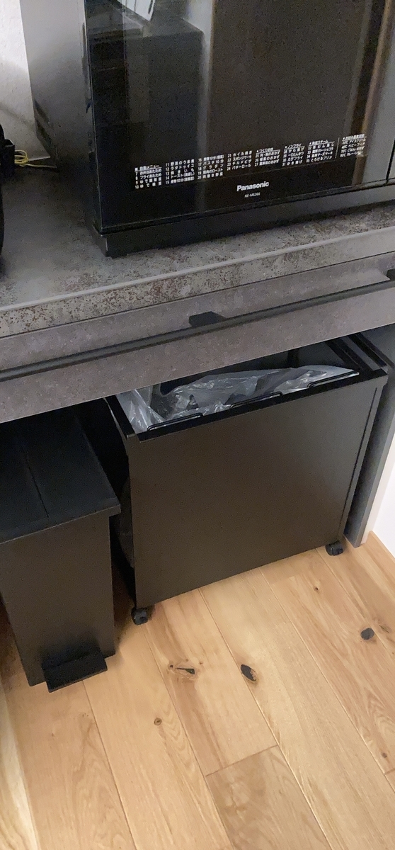 キッチンゴミ箱問題 住友林業の家 たぬきち夫妻きこりんになる