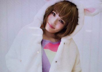 あの巨人選手も驚く 平野ノラが ギャル風 写真を公開 これは イケる と話題に 話題のニュース