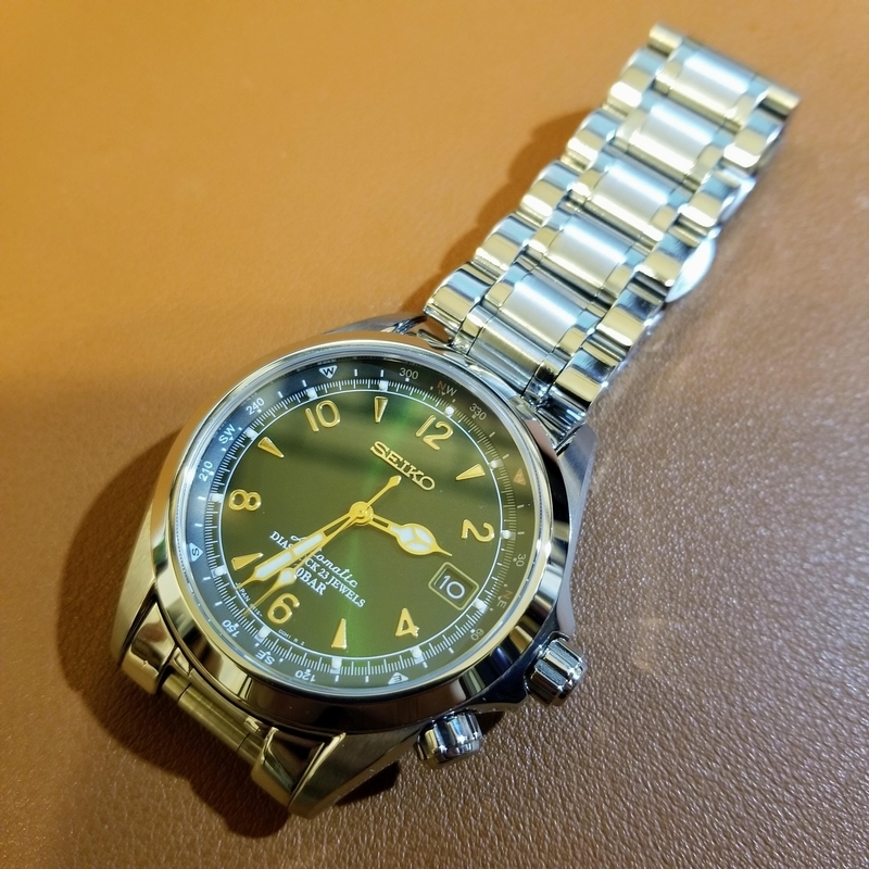 腕時計喫茶-Wristwatch-Tearoom- | Alpinist（SARB017）に弓カン付きの汎用ブレスを合わせよう！