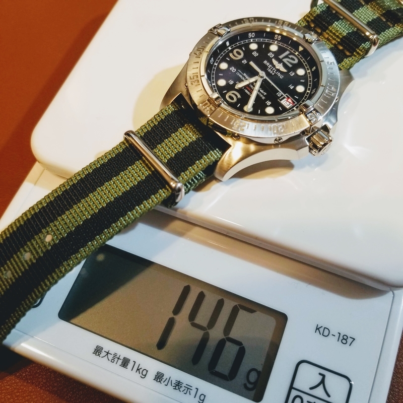 腕時計喫茶-Wristwatch-Tearoom- | 数値に現れない腕時計の「重さ」（ミルガウス［116400GV］で考える）