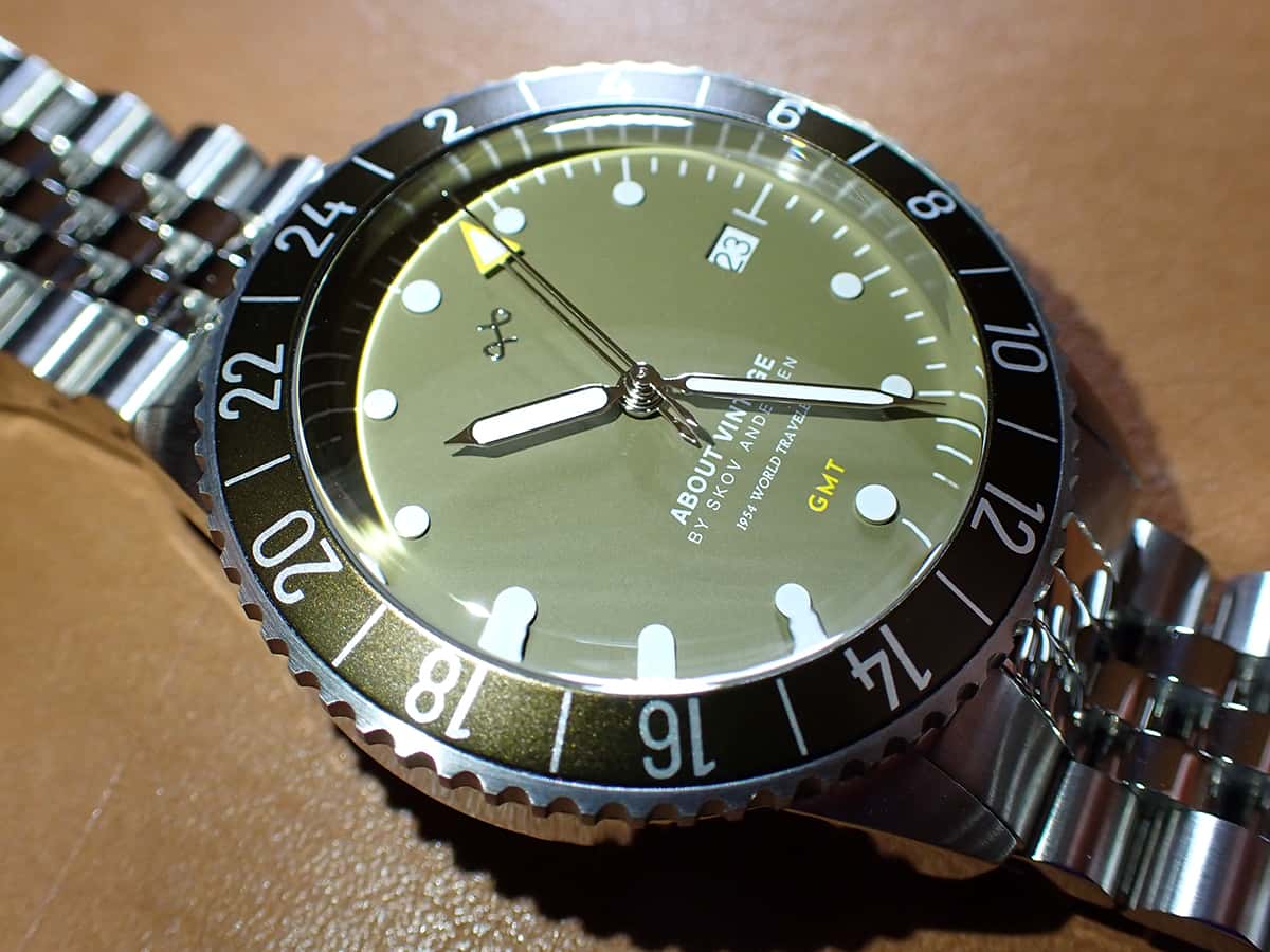 腕時計喫茶-Wristwatch-Tearoom- | 目からウロコ！！「About Vintage（アバウト ヴィンテージ）」さんの『1954 GMT World Traveler』をレビューします！！