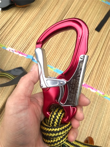 KONG タンゴ カラビナ - 木登り日和