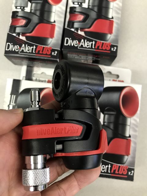 ダイブアラートPLUS V2は全ダイバーが装備すべき優れた安全グッズ 