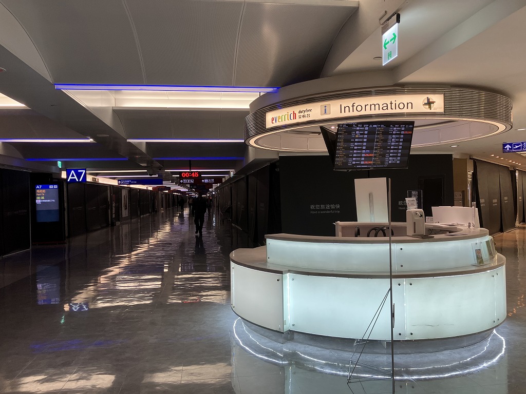 スクート874便搭乗記(サービス紹介編) vol.86.3 - 白ちゃんの旅