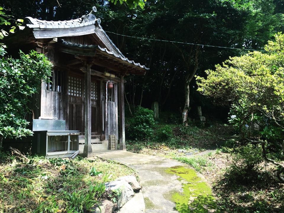 f:id:sunrise_chop_matono:20160721015911j:plain f:id:sunrise_chop_matono:20160721015911j:plain