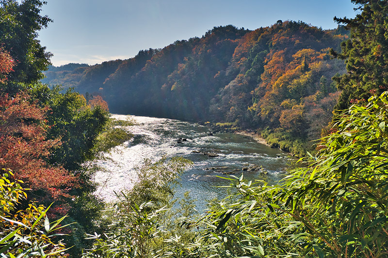 阿武隈川を見下ろす