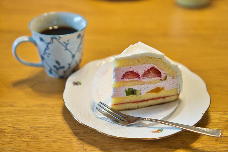 お茶とケーキ