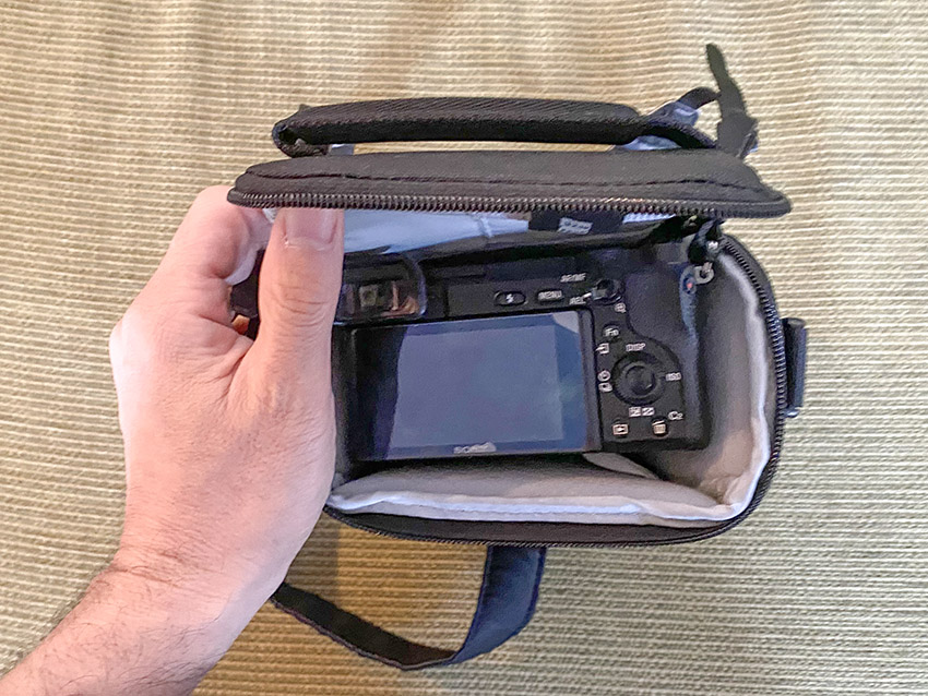 カメラを入れたところ