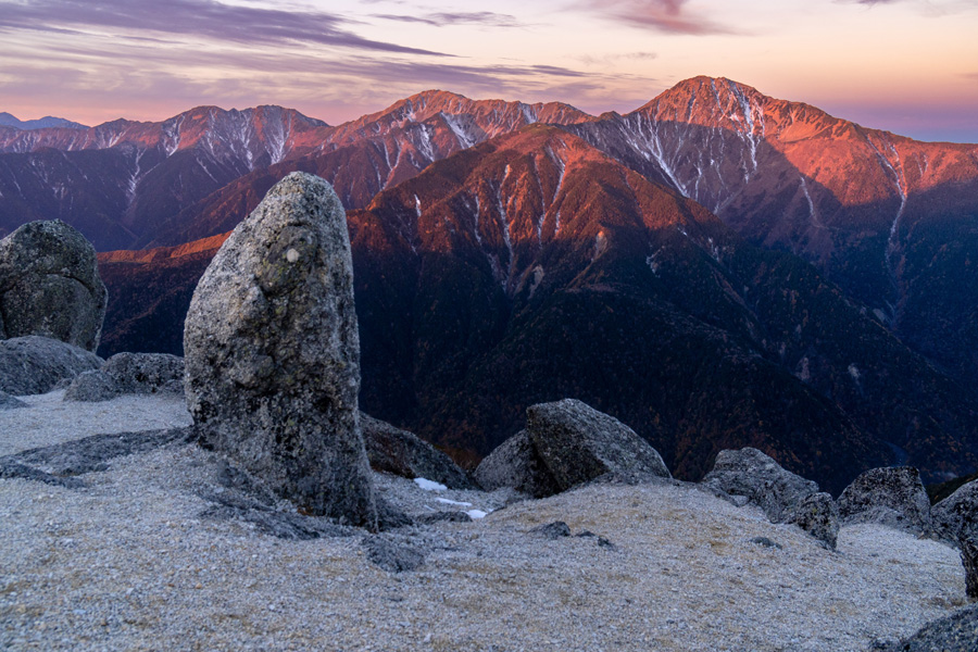 鳳凰三山・薬師岳から見た白峰三山