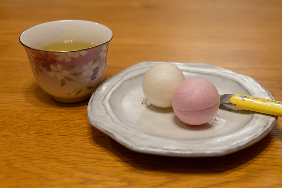 お茶と「紙風船」