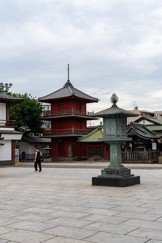 西新井大師三重の塔