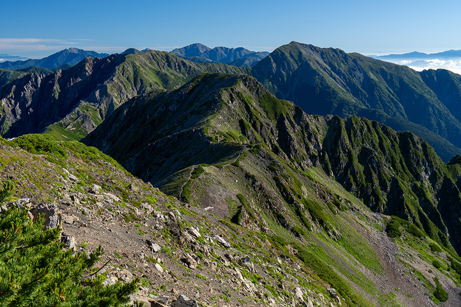 赤石岳から荒川三山方面