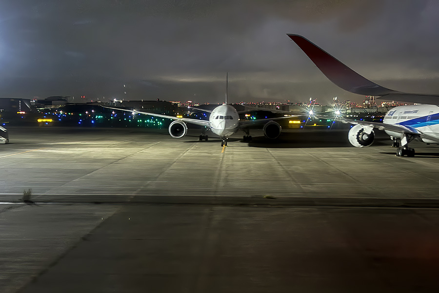 羽田空港にて