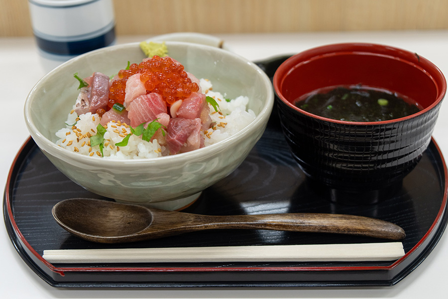 福井の恵びす丼　石川・福井物産展で