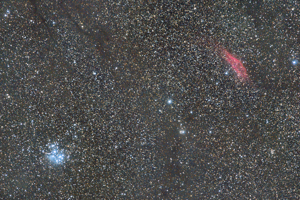 カリフォルニア星雲 (NGC1499) とプレアデス星団 (M45)