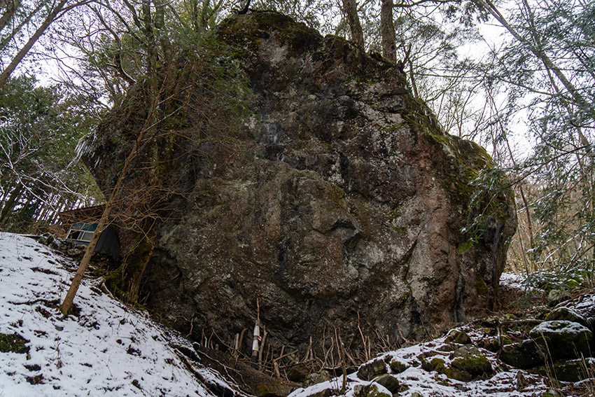 大岩