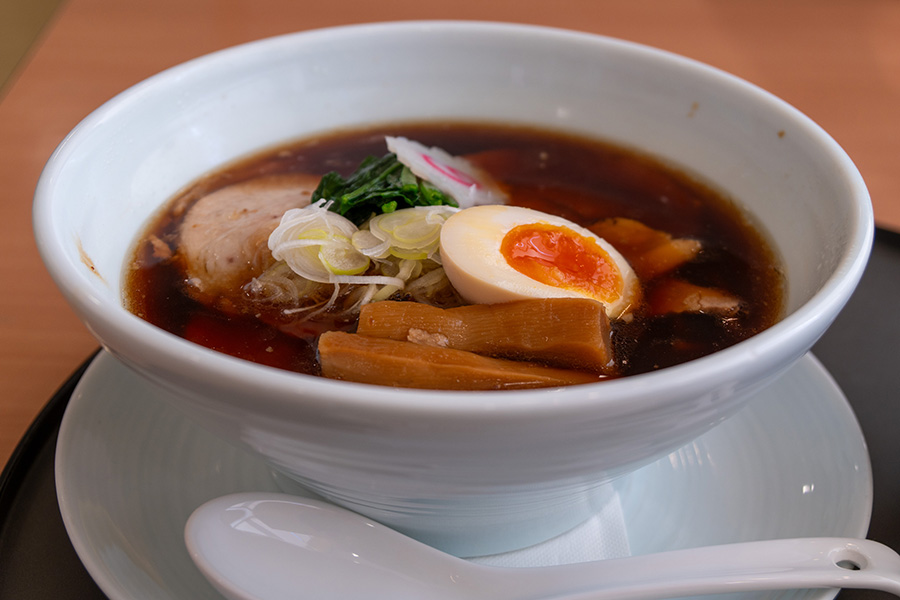 郡山ブラックラーメン