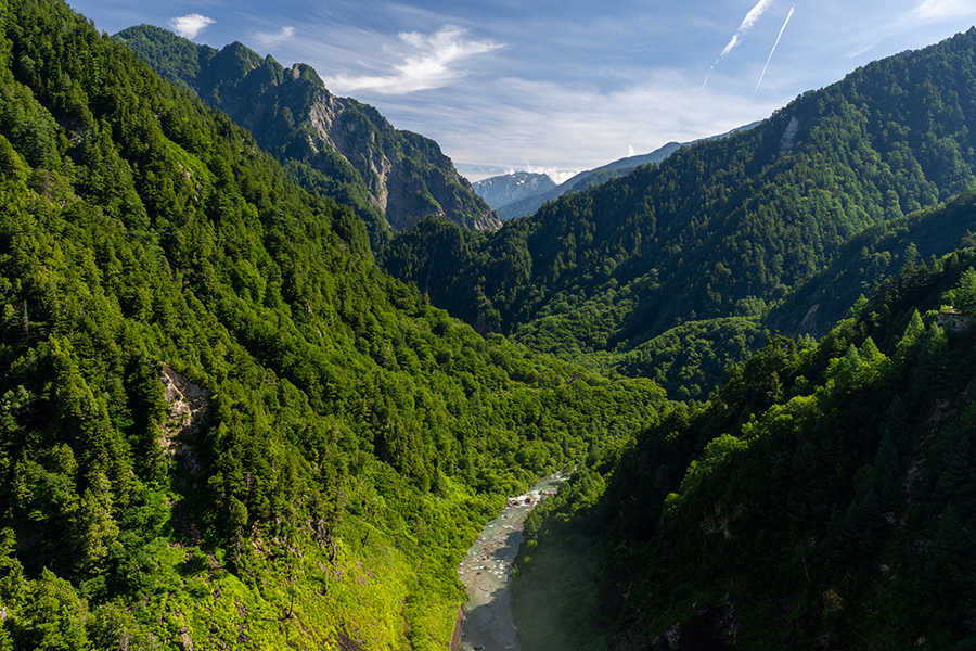黒部川…ここを辿ると下の廊下へと続きます