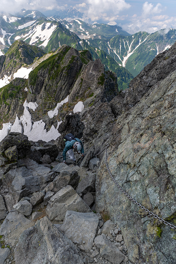 登山ルート上の "難所" を撮る 13 mm, F8
