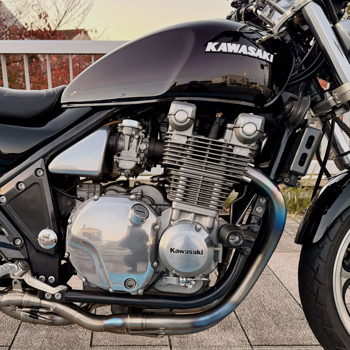 ゼファー1100のマフラーをいろいろ比較 - BMW R80とゼファー1100と