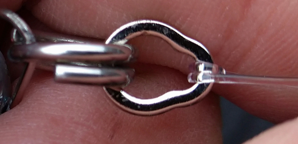 ショアジギングでのメタルジグとリーダーの結び方 スプリットリングとの接続方法など ライト太郎 Net