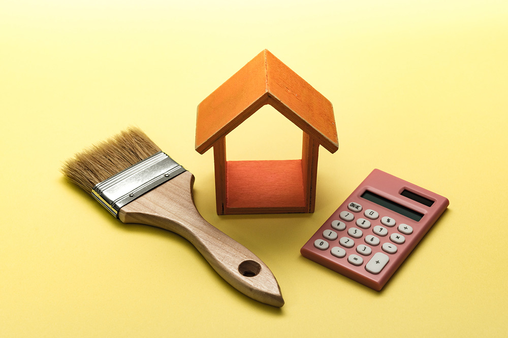 家のメンテナンスと費用のイメージ