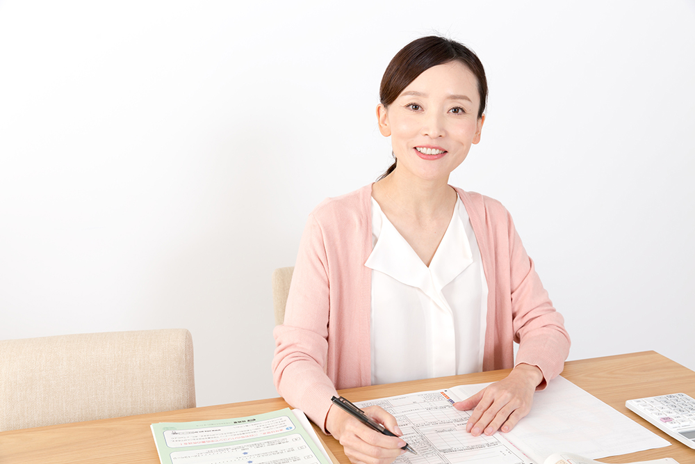 税金を税務署に申請するイメージ