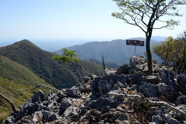 藤原岳天狗岩 藤原岳天狗岩