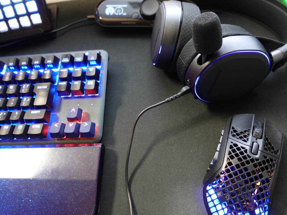 SteelSeries Arctis Proのレビュー】ハイレゾ高音質の有線ゲーミング