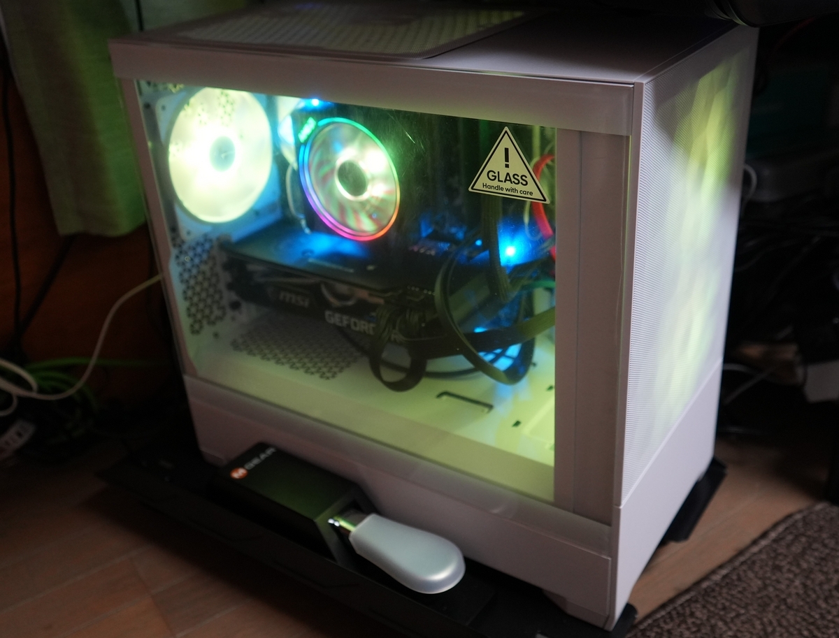 Fractal Design Pop Mini Airの外観チェック】オシャレ映え効果大の