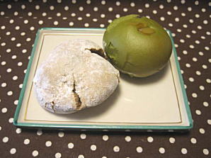 おやつは一日3個マデ