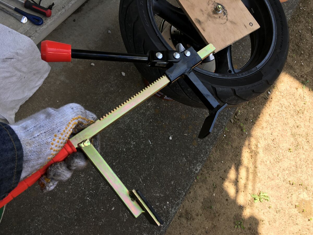 タイヤ交換奮闘記（準備編） - 自分だけのカタナをつくる ～ Bike ＆DIY ～