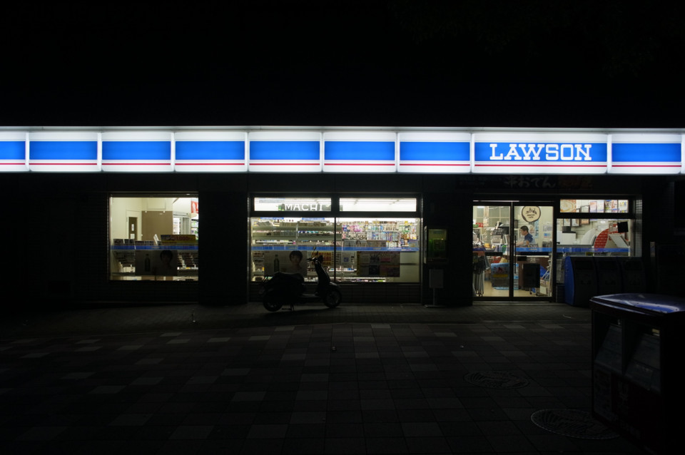 明け方のローソン