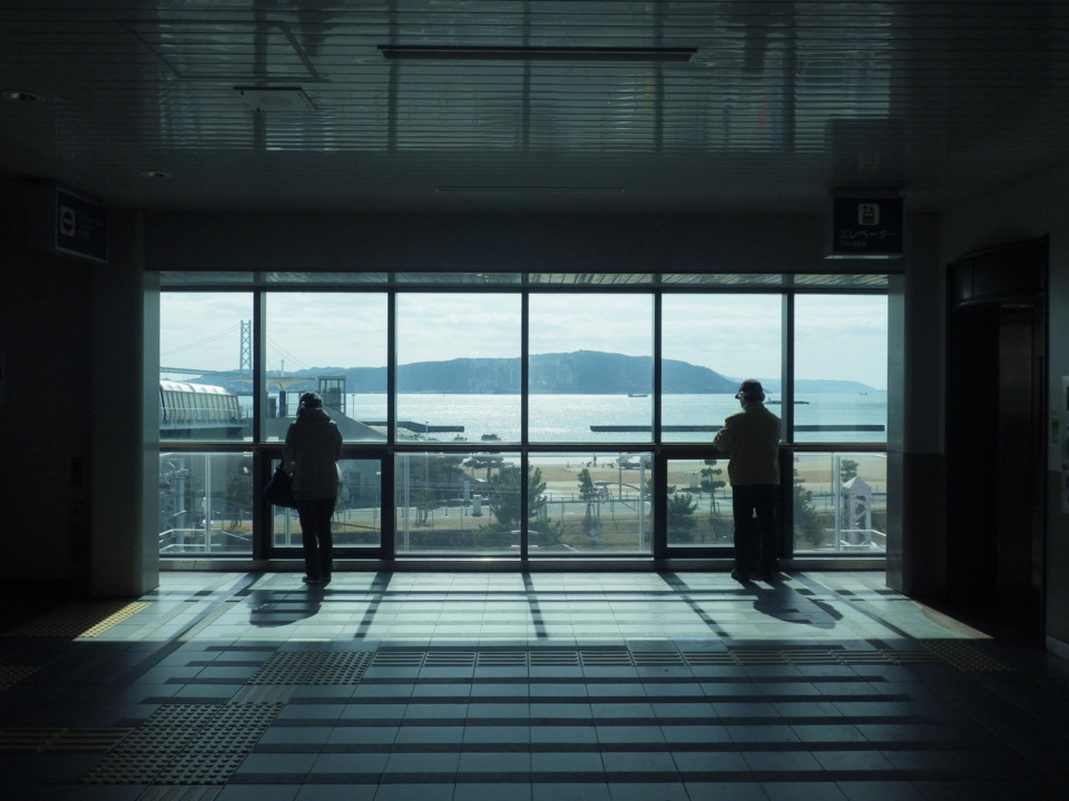 海の見える駅から