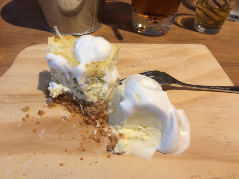 塩気の効いたチーズケーキ