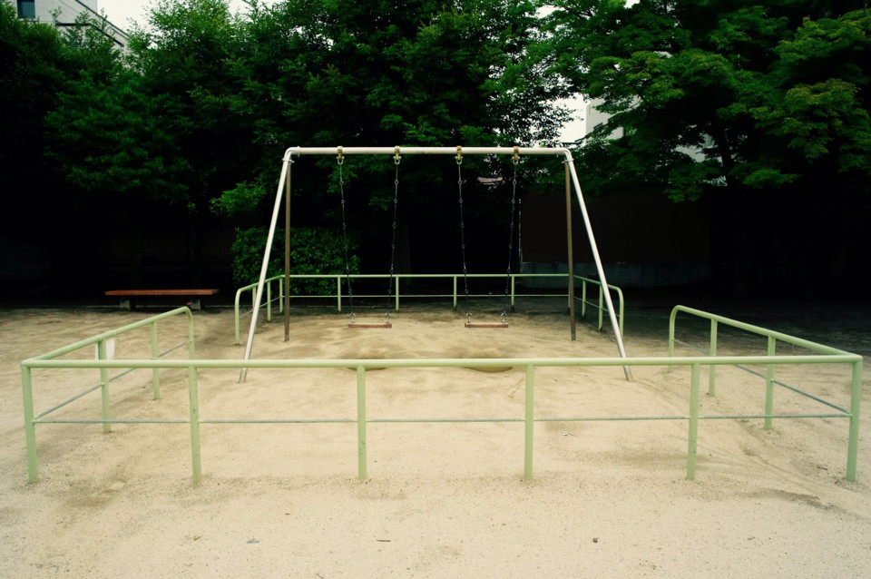 公園・ブランコ 公園・ブランコ