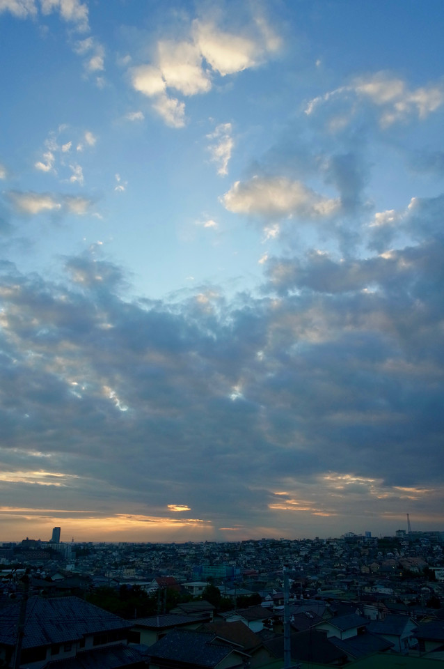 遠い空（GXR + GR LENS A12 28mm F2.5）