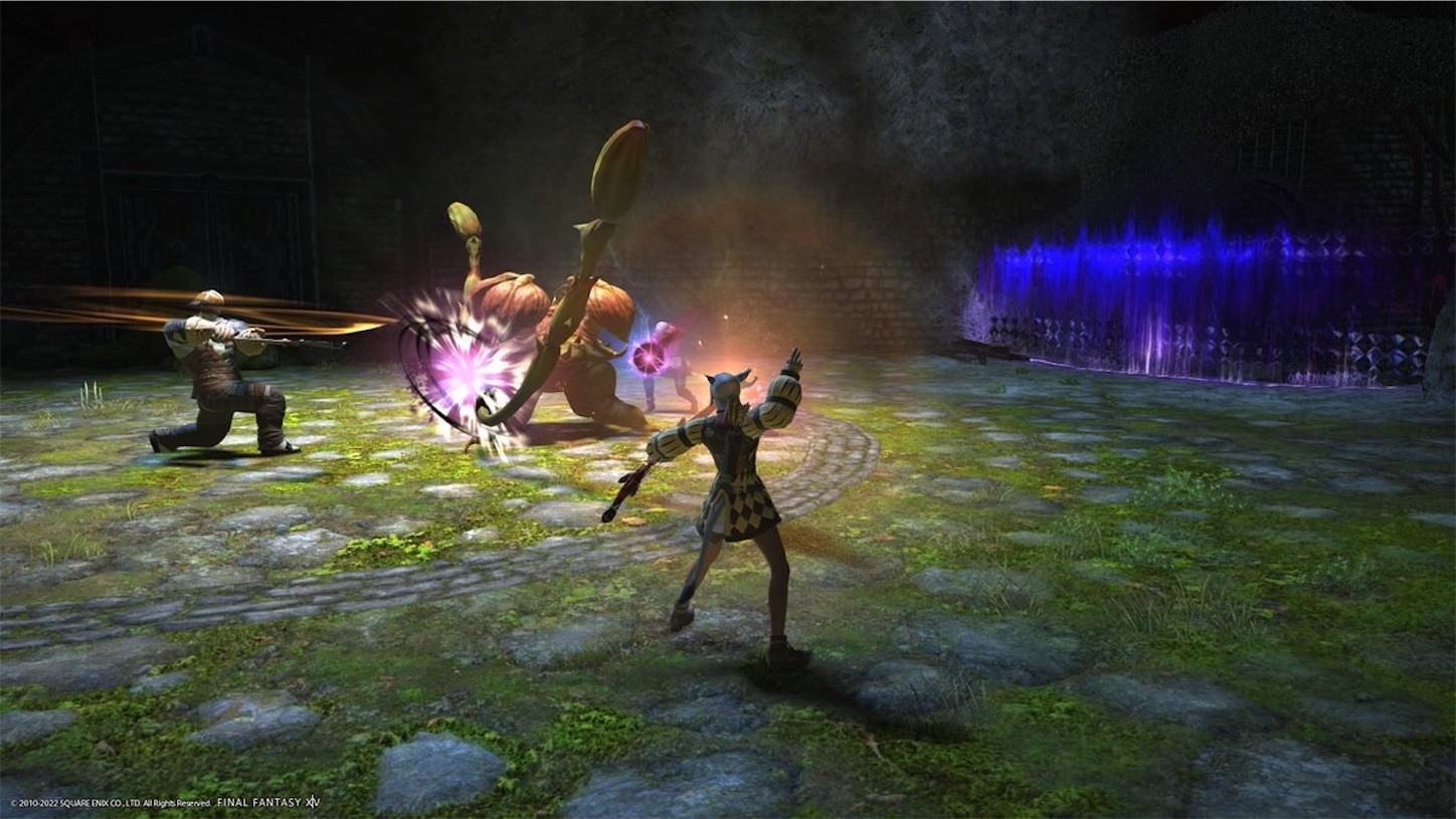 トトラクに潜り込んだ図