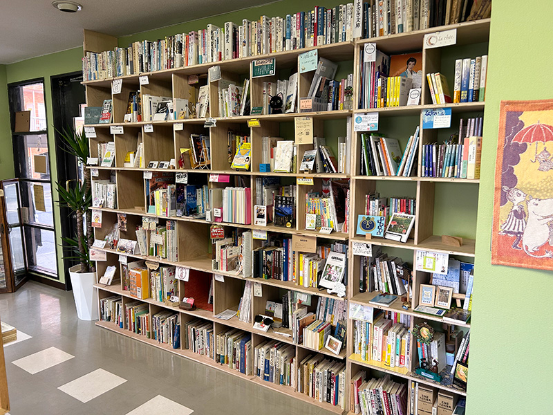 シェア型書店「ぷらっとBOOK」