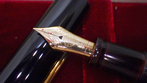 中屋万年筆　ピッコロ黒溜め　超極細 万年筆】中屋万年筆 黒溜 ピッコロ - 週1沼Life!