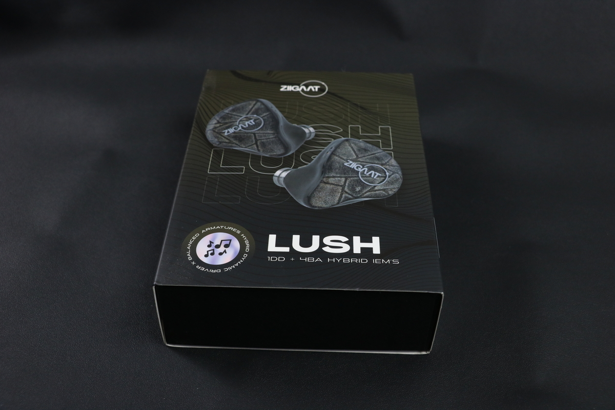 ZiiGaat Lush 美音でスッキリめで丁度良い音数のバランスが良い