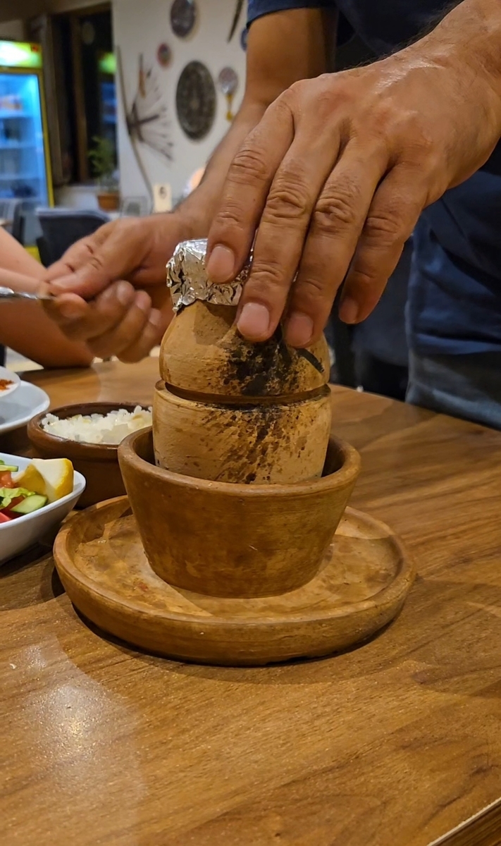 カッパドキア壺ケバブおすすめ店「Cappadocian Cuisine」ギョレメ