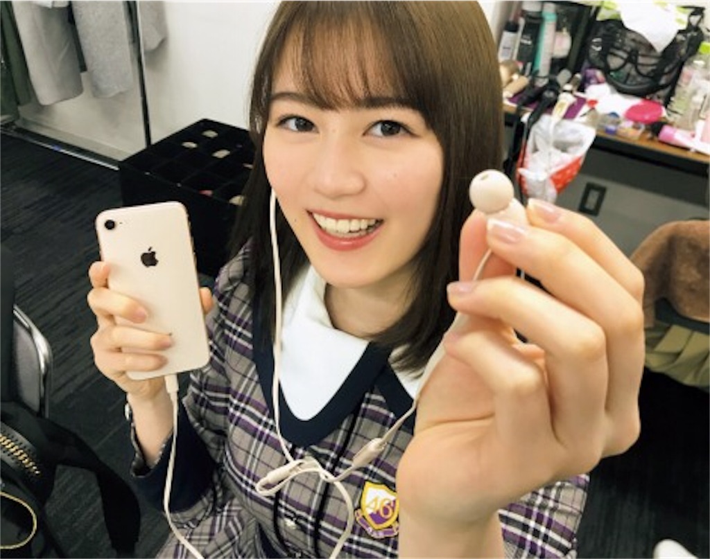生田絵梨花 彼女感 あふれる イヤホン半分こ 乃木撮カット先行公開 Akb48グループ 坂道グループ情報ブログ