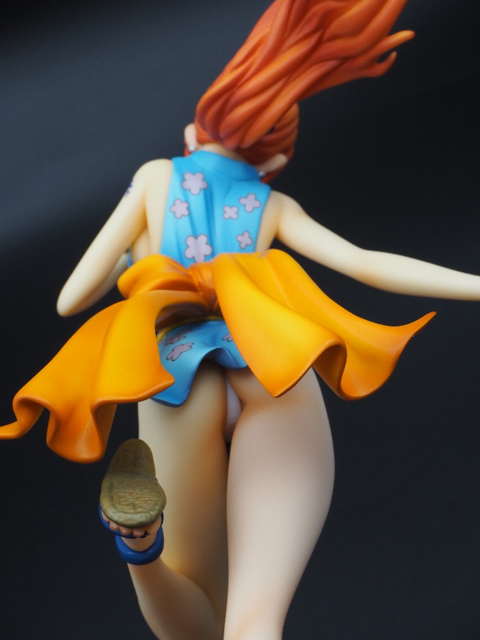 フィギュアパンチラ 